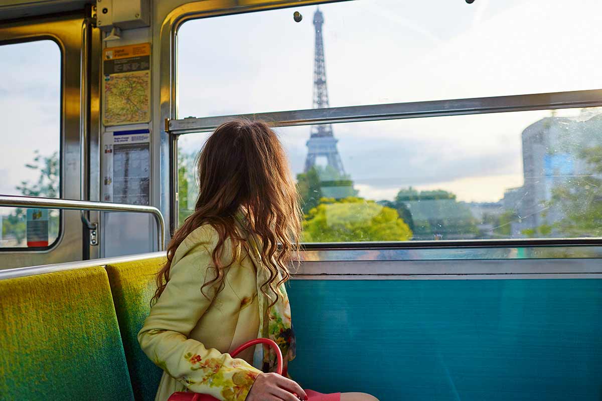Metro in Parigi.