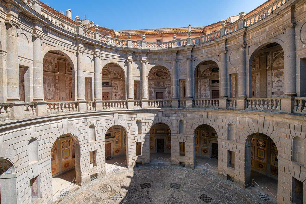 La struttura del Palazzo Farnese