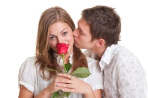 I segni zodiacali che si innamorano più facilmente