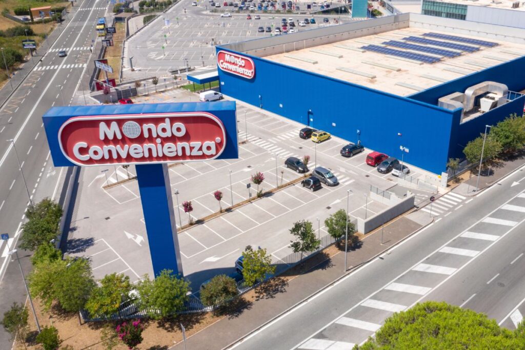 Mondo Convenienza divani