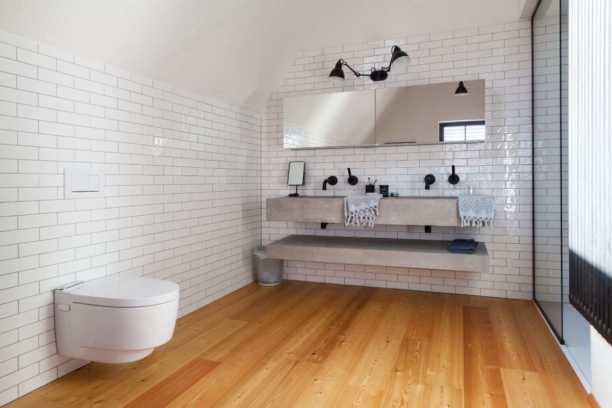 ampliare lo spazio nel bagno piccolo