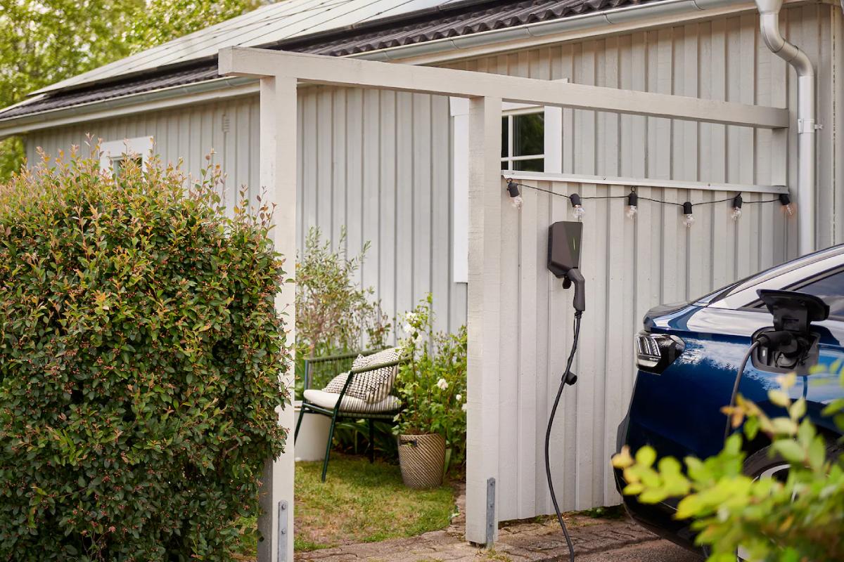 Ikea e la colonnina di ricarica per auto elettriche