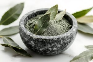 L'alloro è ottimo contro l'umidità in casa