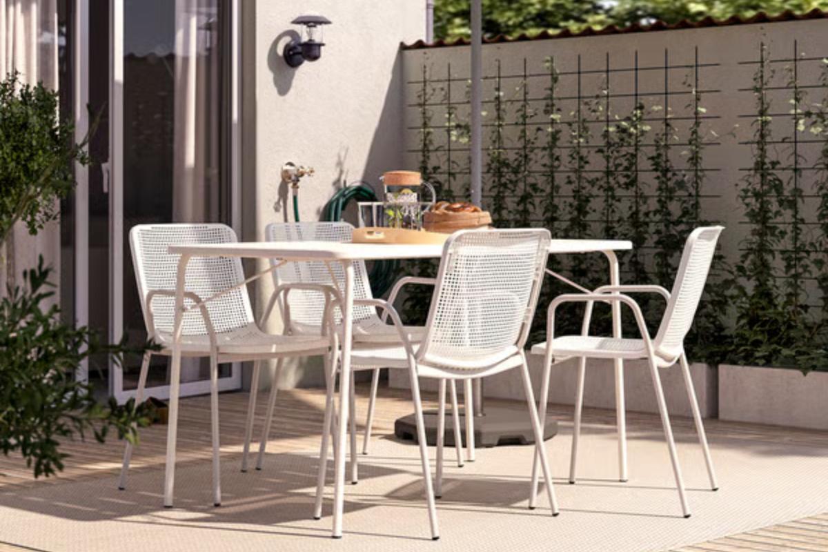 Tavoli Ikea