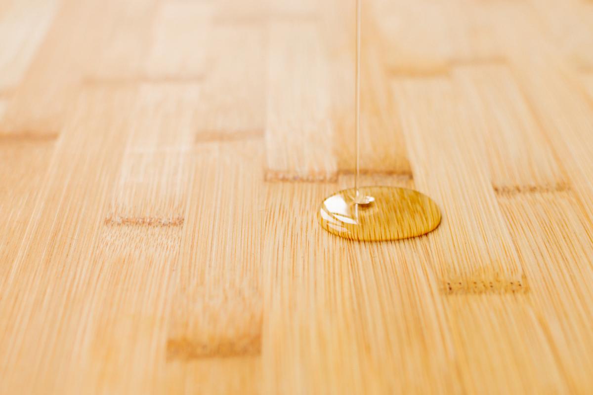Prendersi cura del legno in estate