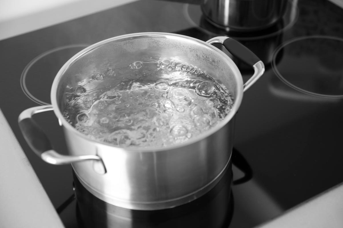Quando usare o non usare l'acqua della pasta