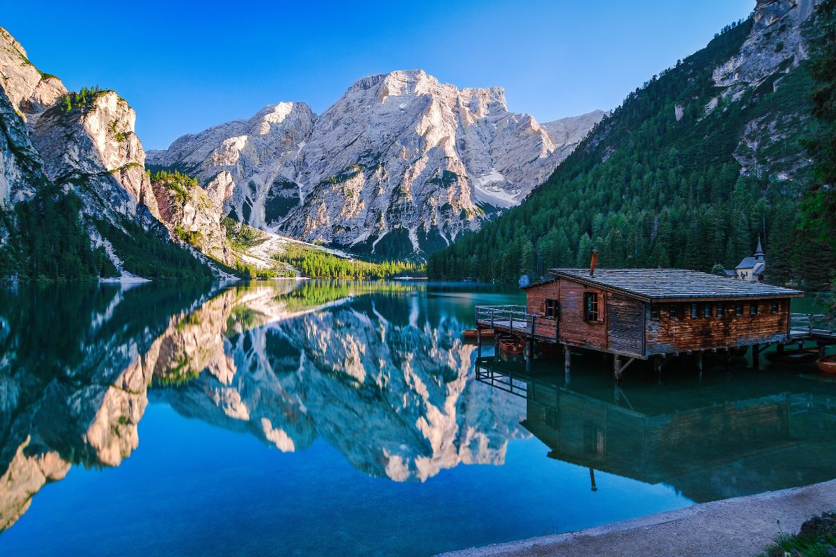 rifugi italiani vista lago più suggestivi