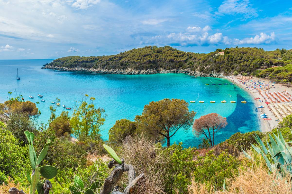 La spiaggia dell'Elba che sembra caraibica
