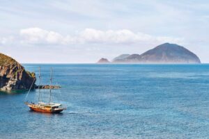 Le isole lontane dal turismo di massa
