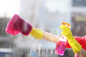 Ecco come pulire efficacemente i vetri esterni