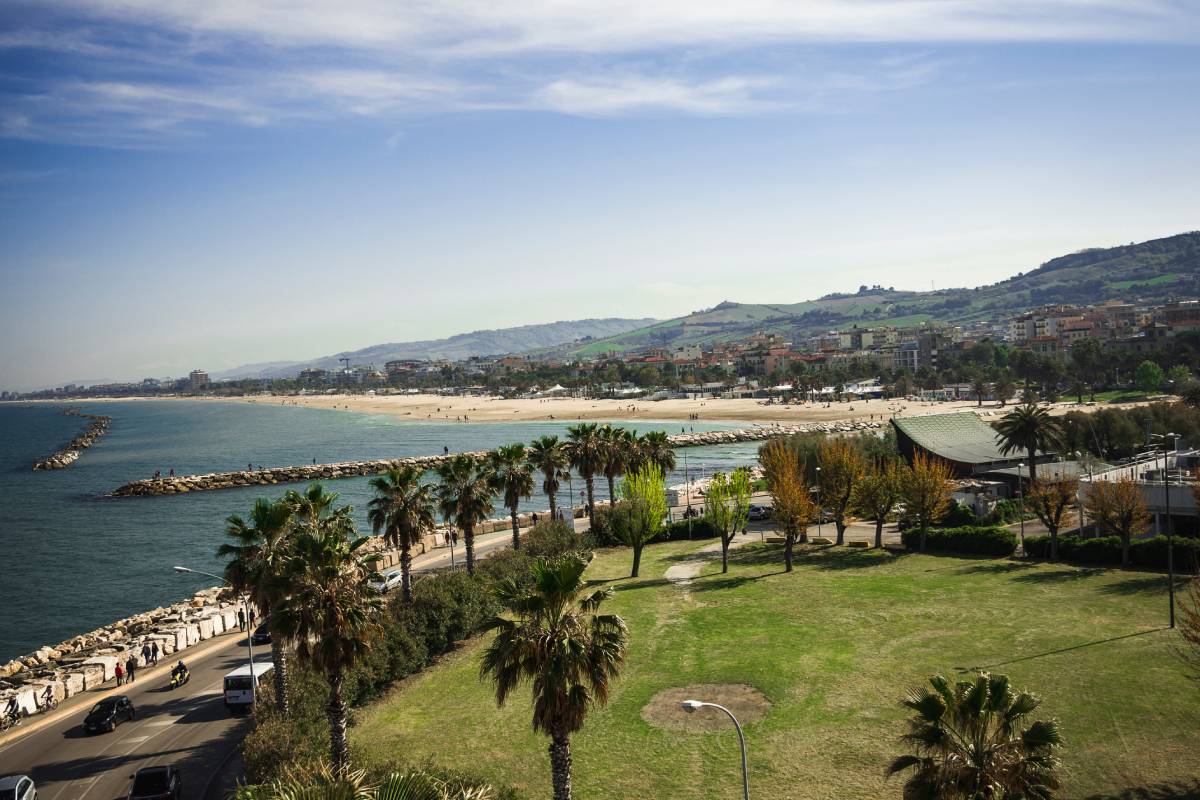 Le spiagge migliori delle Marche per portarci i bambini