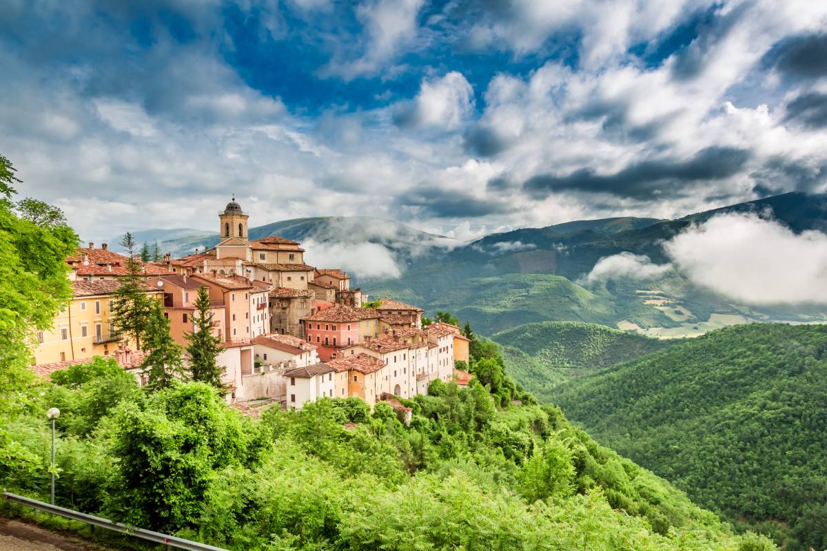 Visitare i borghi umbri