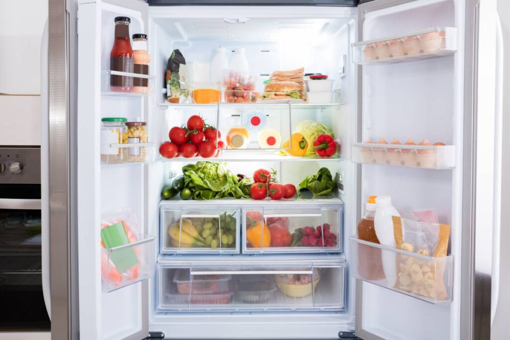 Come ridurre gli sprechi organizzando bene il frigo