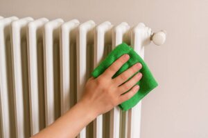 Pulire i termosifoni con rimedi naturali