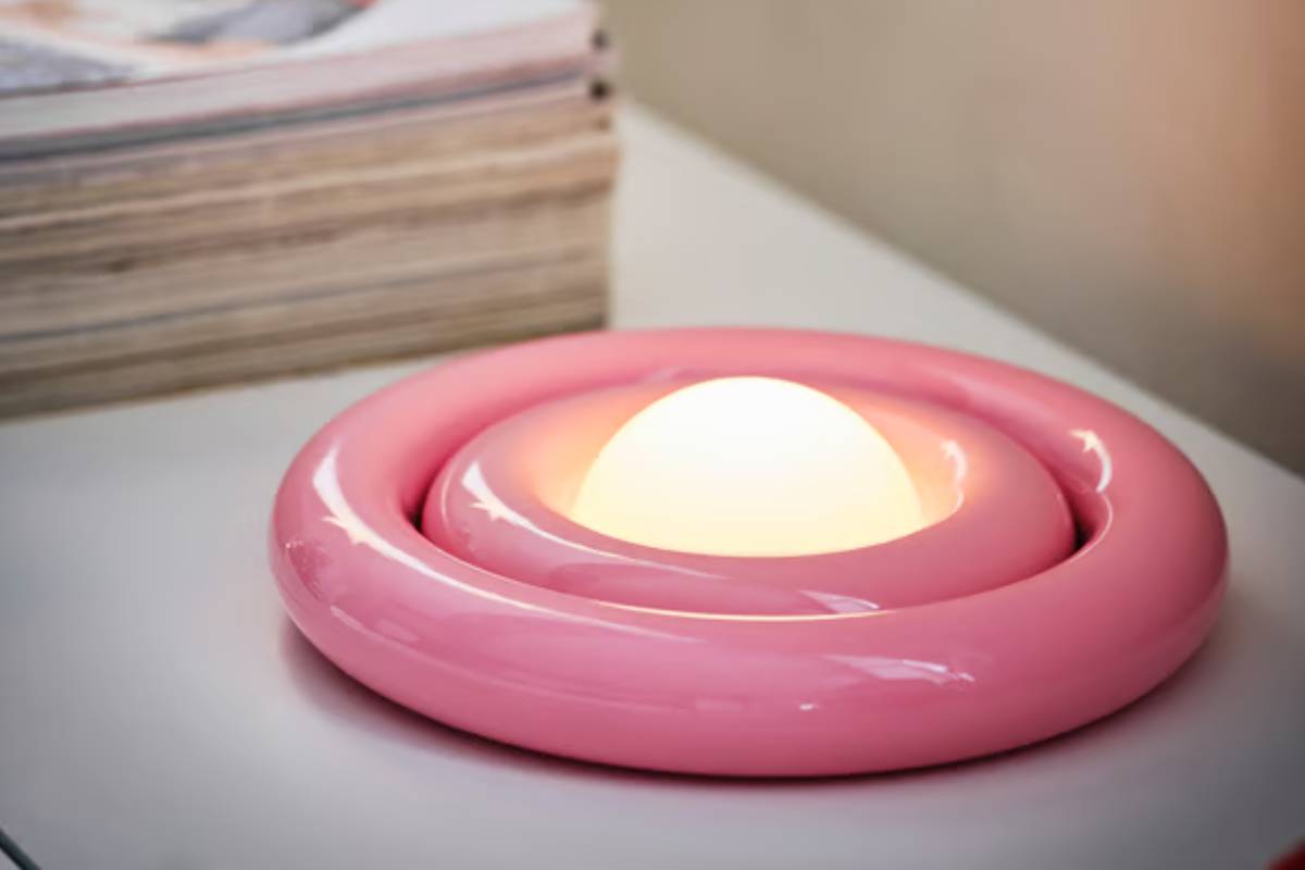 Collezione VINTERFINT di Ikea: lampada STRÅLA 