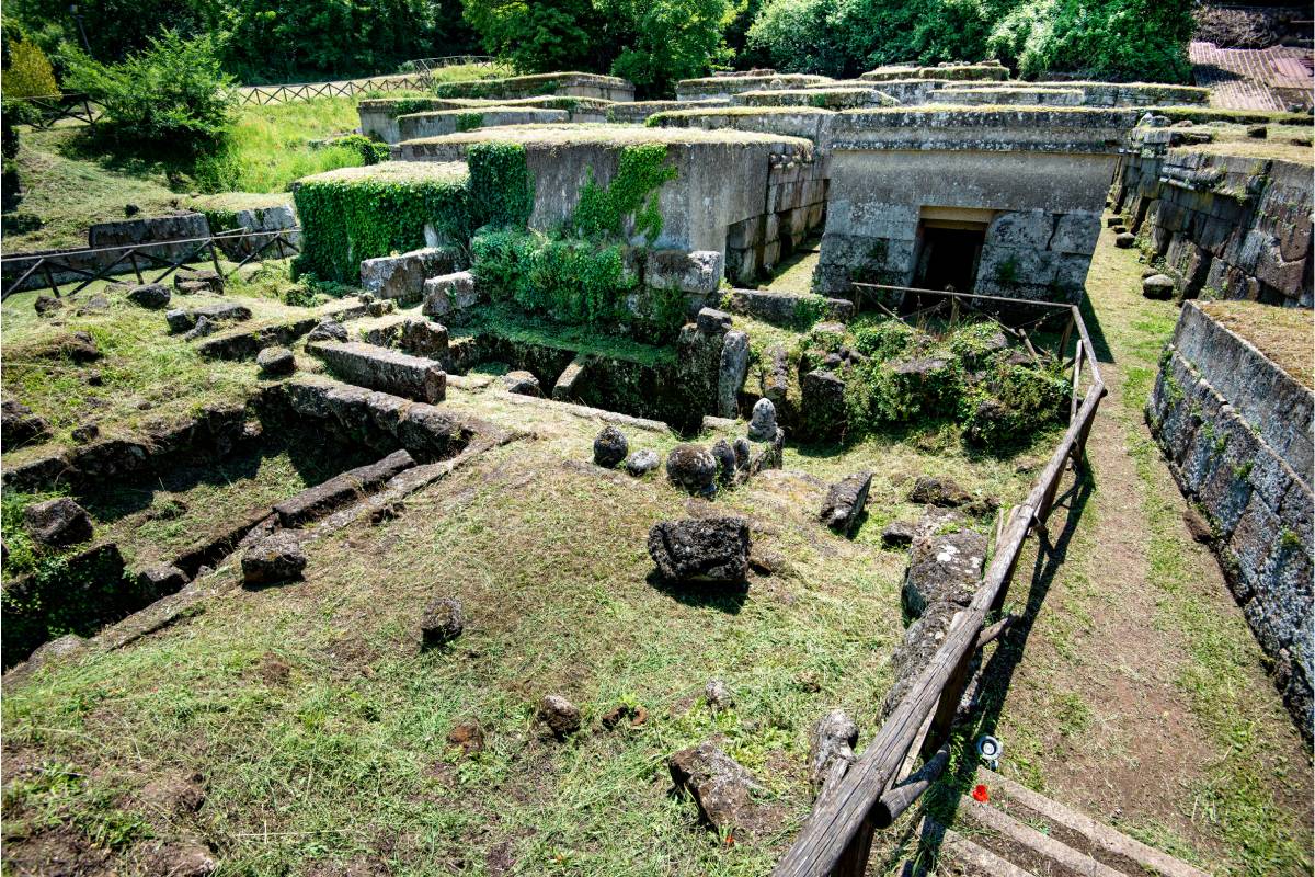 Orvieto da vedere. Necropoli del Crocifisso del Tufo