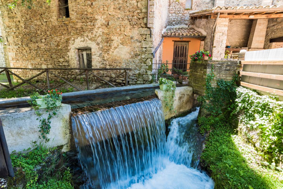 Cascata a Rasiglia
