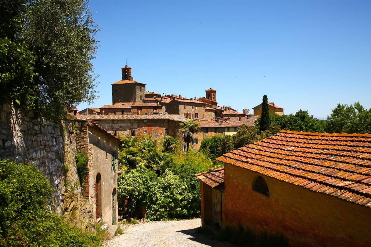 panicale, borgo umbro per passeggiate autunnali