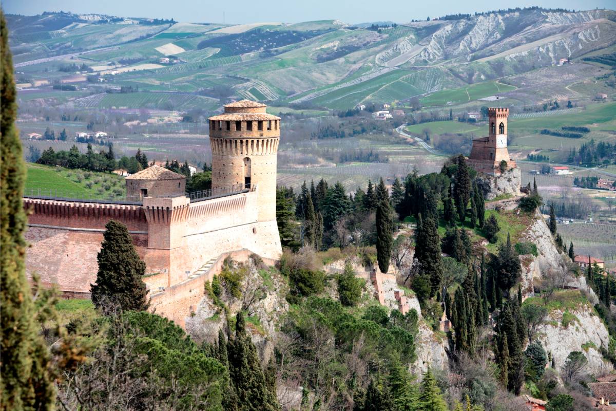 Brisighella, magico borgo dove c'è pace in autunno