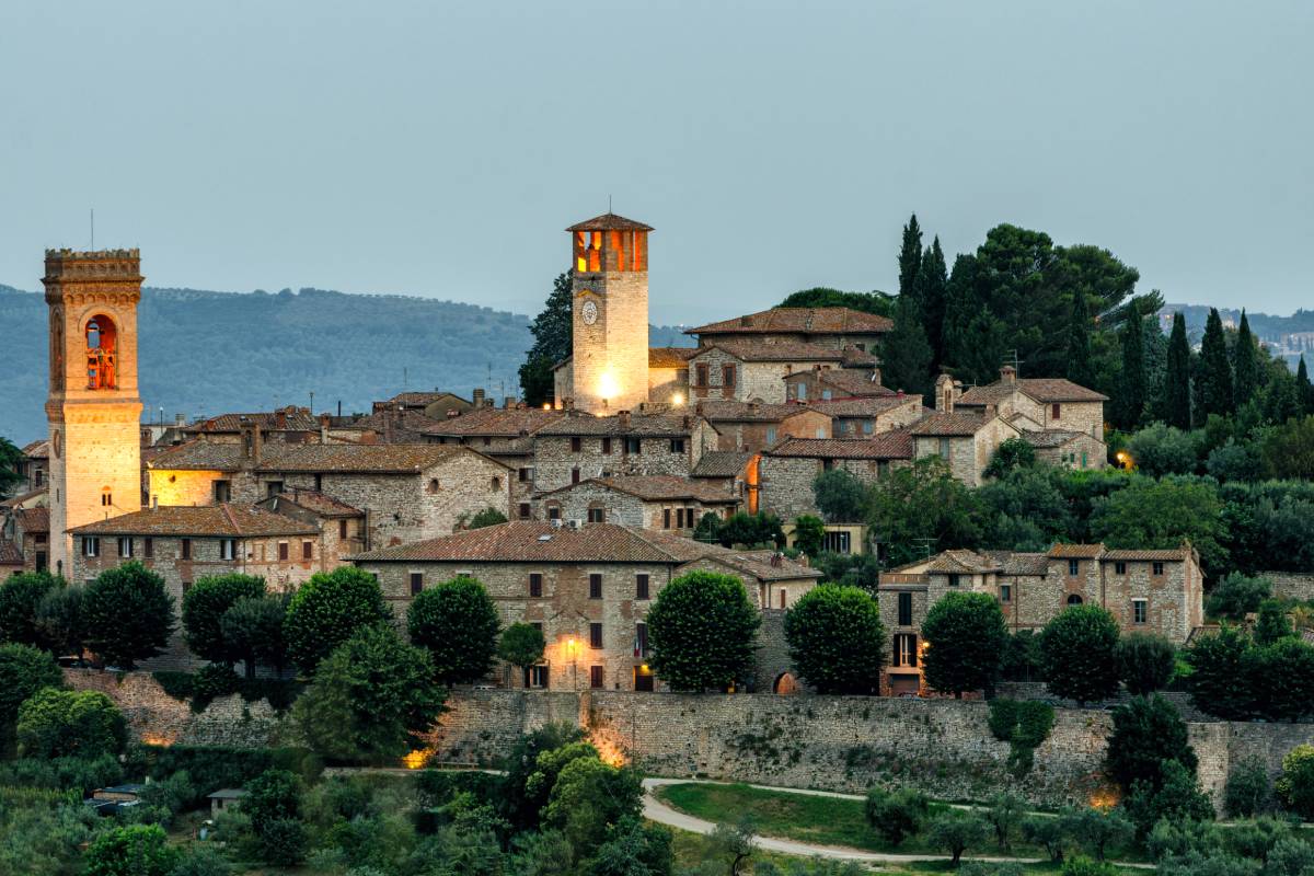 corciano, borgo segreto in umbria