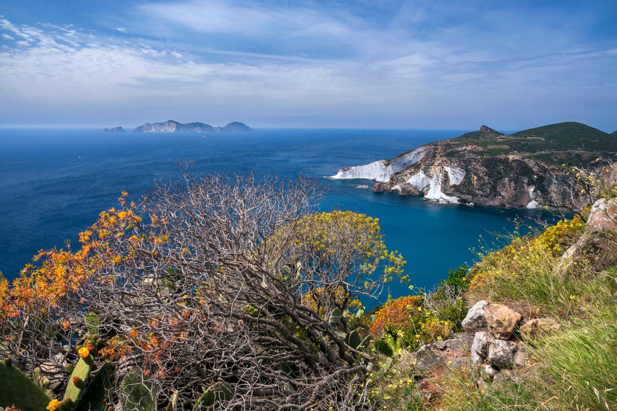 Ponza, tra le isole italiane dove il tempo si ferma in autunno