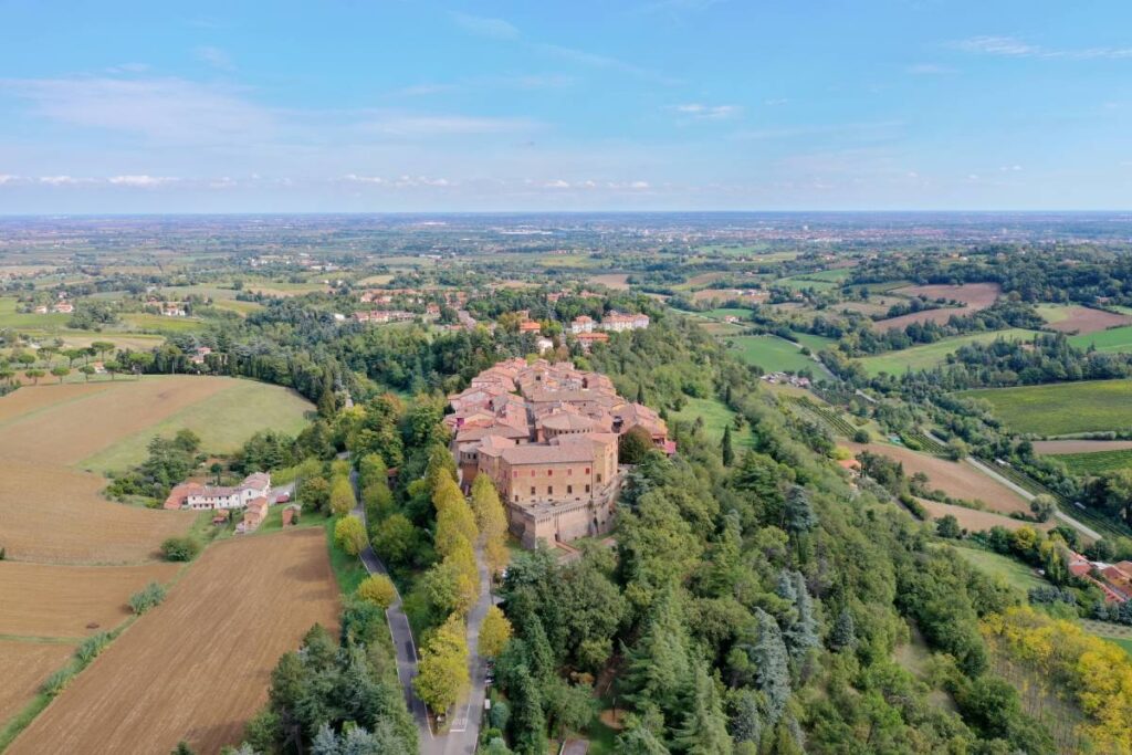 Borghi dove il tempo rallenta: gli angoli ideali per ritrovare calma a metà novembre