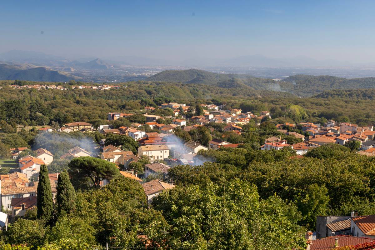 veduta di roccamonfina